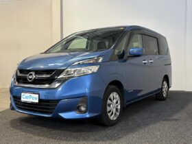 Nissan SERENA X V Selection 2017