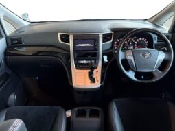 
										Toyota Vellfire 2.4Z Golden Eyez 2013 full									