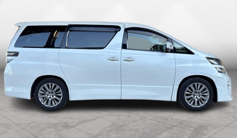 
								Toyota Vellfire 2.4Z Golden Eyez 2013 full									
