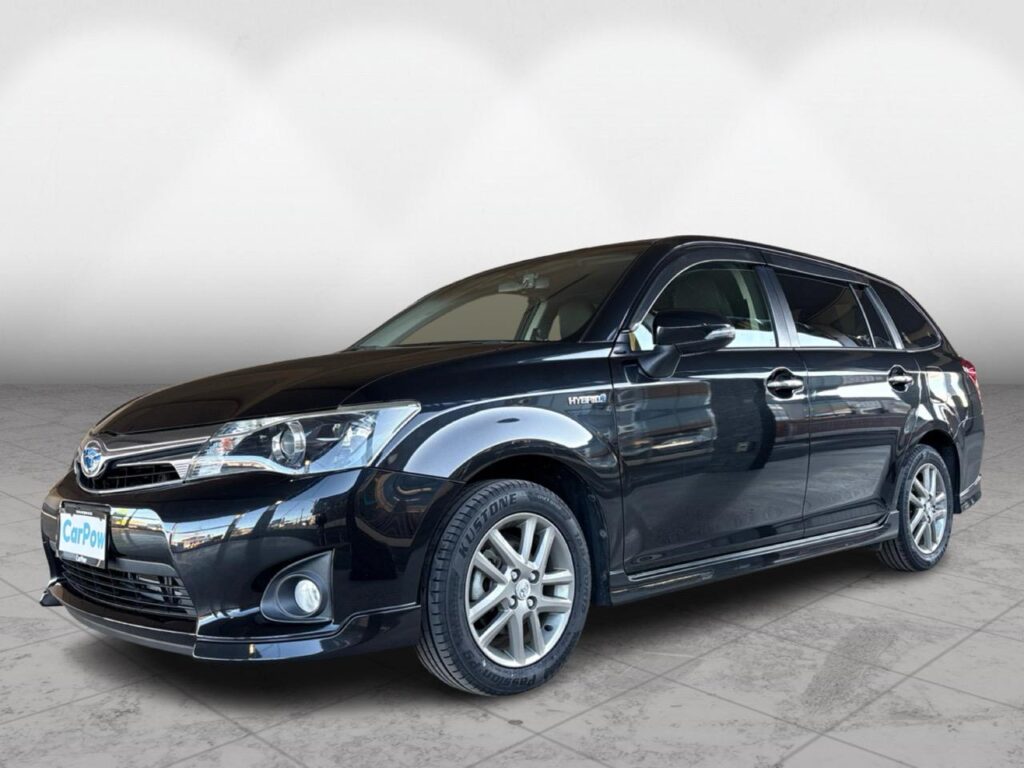 Toyota FIELDER Hybrid HV G AERO TOURER WXB 2015