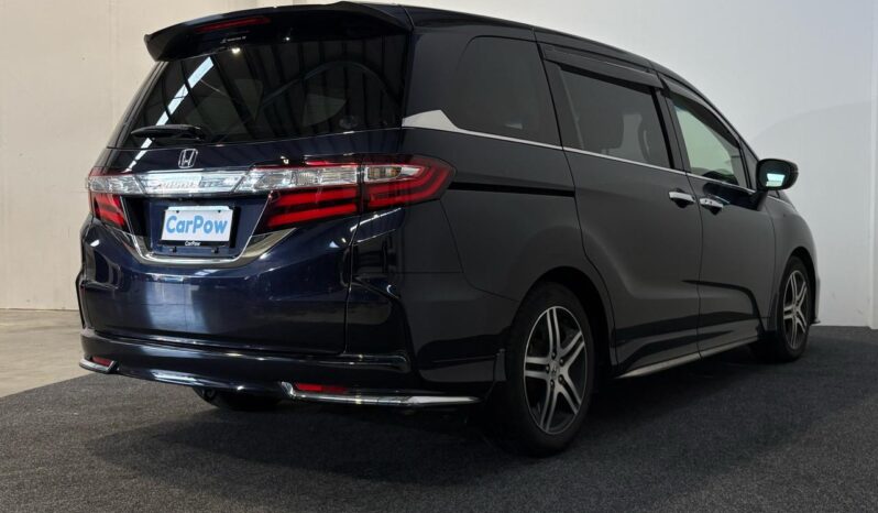 
								Honda ODYSSEY  2015 full									