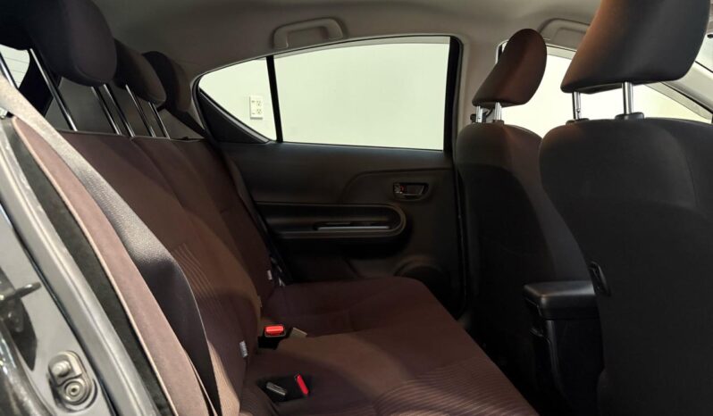 
								Toyota AQUA G 2016 full									