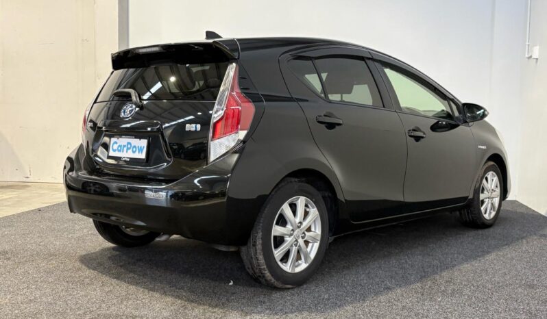 
								Toyota AQUA G 2016 full									