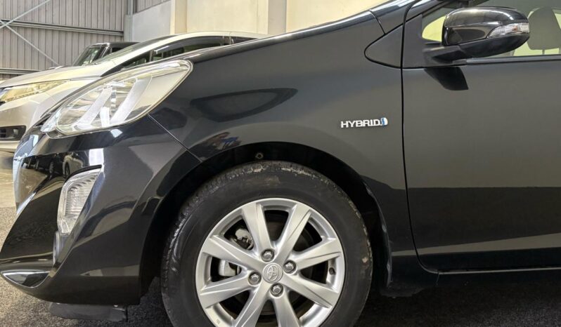
								Toyota AQUA G 2016 full									