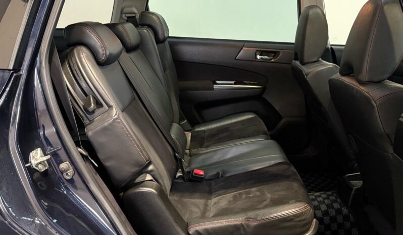 
								Subaru EXIGA GT AWD 2015 full									