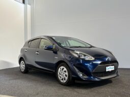 Toyota AQUA S Style Black 2019 full