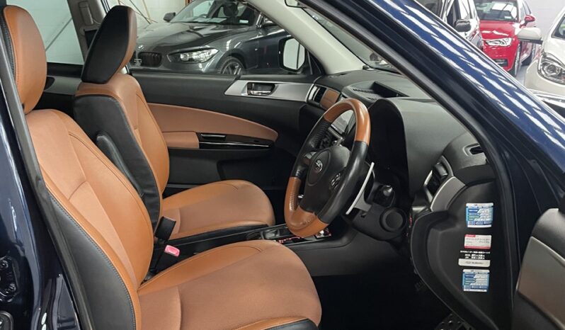 
								Subaru EXIGA 2.5i Eyesight 4WD 2015 full									