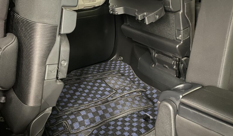 
								Nissan SERENA HIGHWAY STAR 2017 full									
