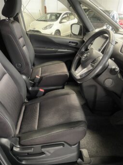
										Nissan SERENA HIGHWAY STAR 2017 full									