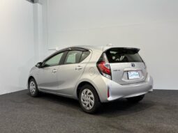 
										Toyota AQUA L 2021 full									