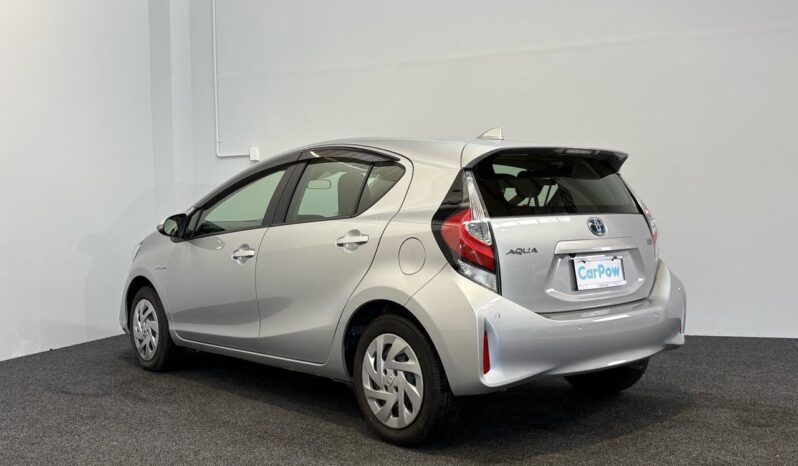 
								Toyota AQUA L 2021 full									