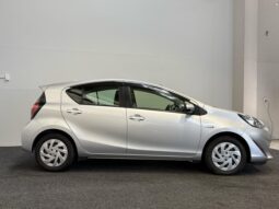 
										Toyota AQUA L 2021 full									