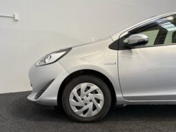 
										Toyota AQUA L 2021 full									