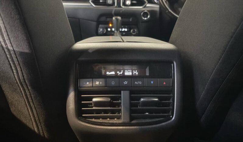 
								Mazda CX-8  2019 full									