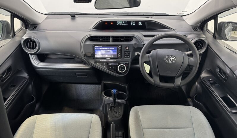 
								Toyota AQUA L 2019 full									
