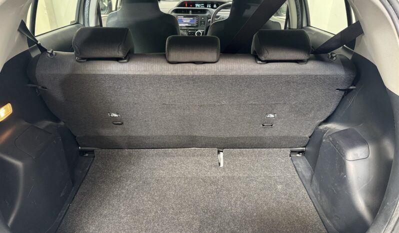 
								Toyota AQUA L 2019 full									