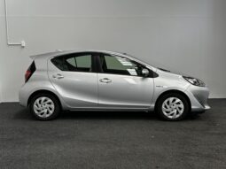 
										Toyota AQUA L 2019 full									