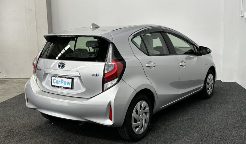 
								Toyota AQUA L 2019 full									