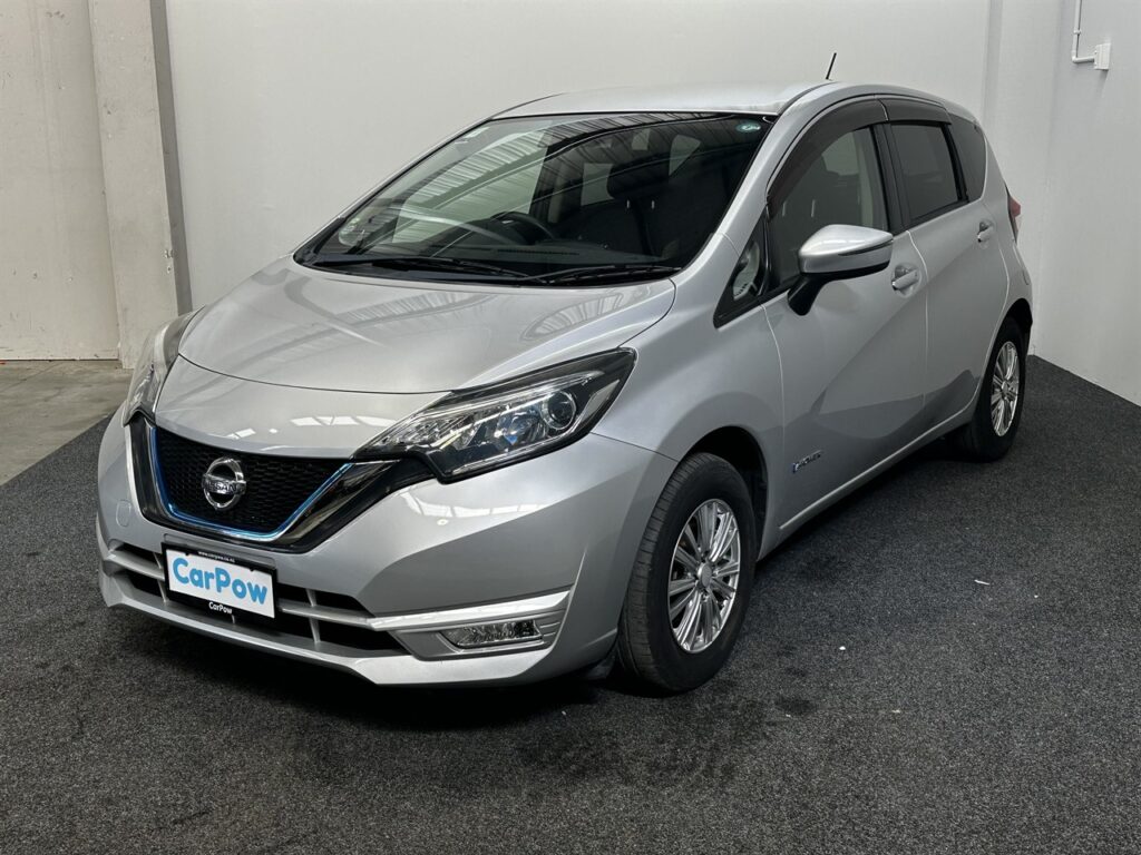 Nissan NOTE E-POWER X 2017