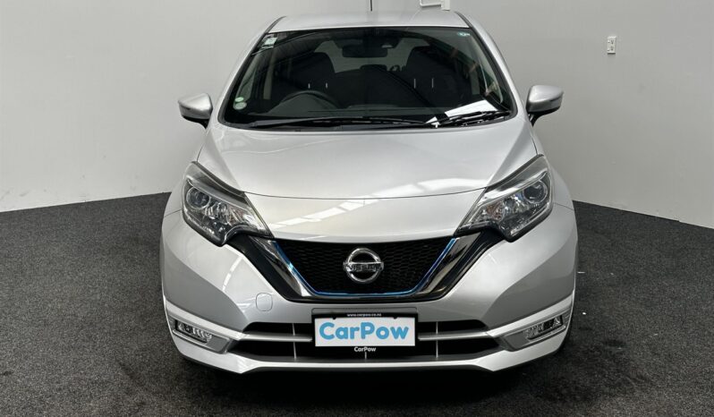 
								Nissan NOTE E-POWER X 2017 full									