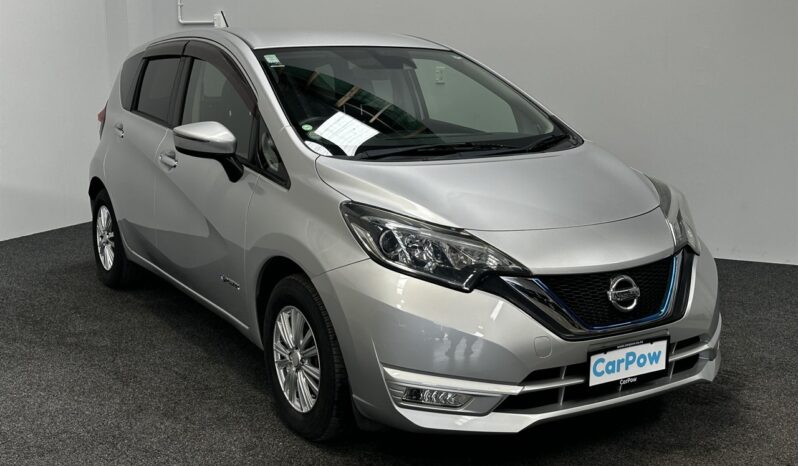 
								Nissan NOTE E-POWER X 2017 full									