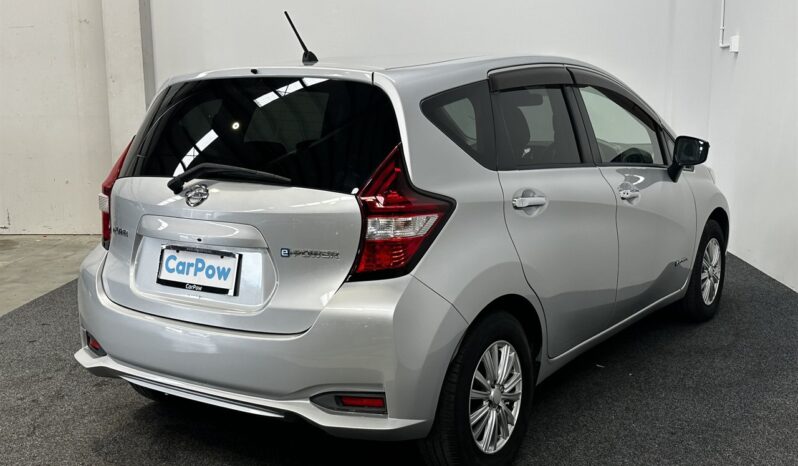 
								Nissan NOTE E-POWER X 2017 full									