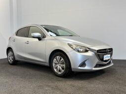 
										Mazda DEMIO 13S 2017 full									