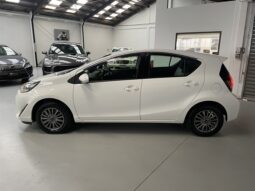
										Toyota AQUA L 2020 full									