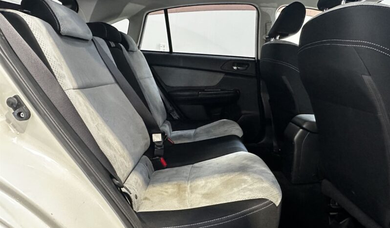 
								Subaru XV HYBRID  2013 full									