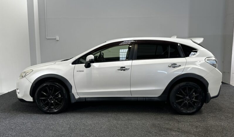 
								Subaru XV HYBRID  2013 full									