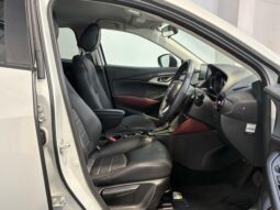 
										Mazda CX-3  2017 full									