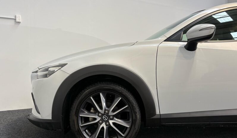 
								Mazda CX-3  2017 full									