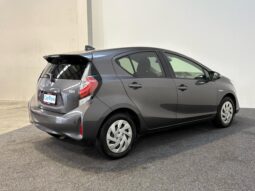 
										Toyota AQUA  2017 full									
