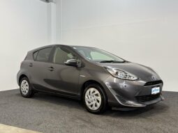 
										Toyota AQUA  2017 full									