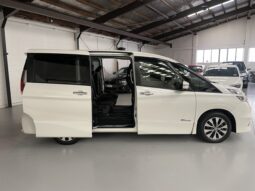 
										Nissan SERENA HIGHWAY STAR 5D 2017 full									