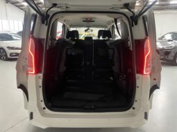 
										Nissan SERENA HIGHWAY STAR 5D 2017 full									