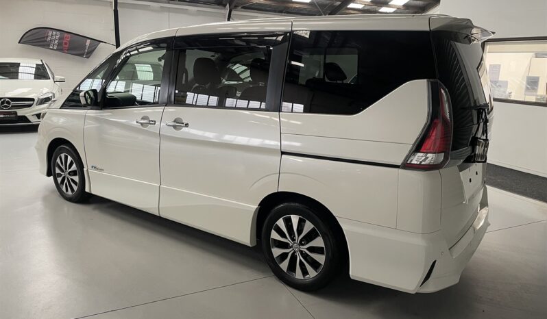 
								Nissan SERENA HIGHWAY STAR 5D 2017 full									