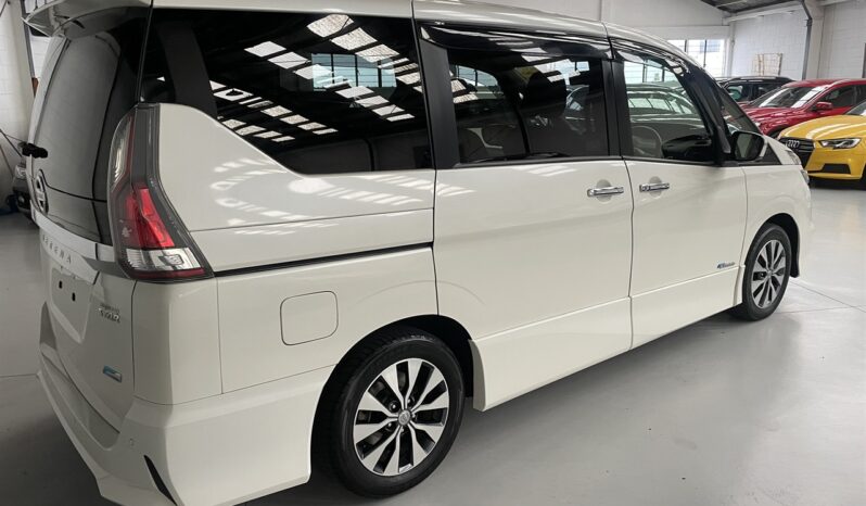 
								Nissan SERENA HIGHWAY STAR 5D 2017 full									
