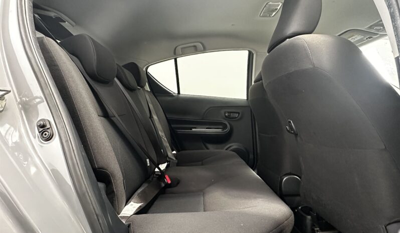 
								Toyota AQUA S 2021 full									