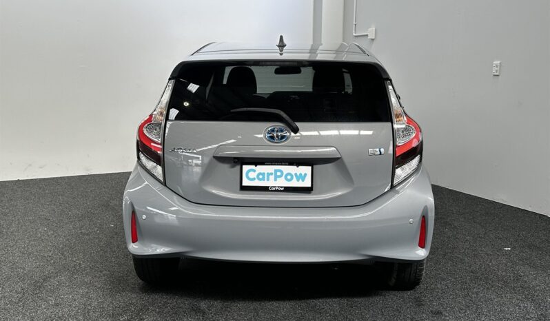 
								Toyota AQUA S 2021 full									