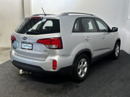 
										Kia Sorento 2.2 DIESEL AUTO LX 2014 full									