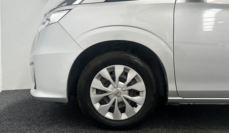 
								Nissan SERENA B 2018 full									