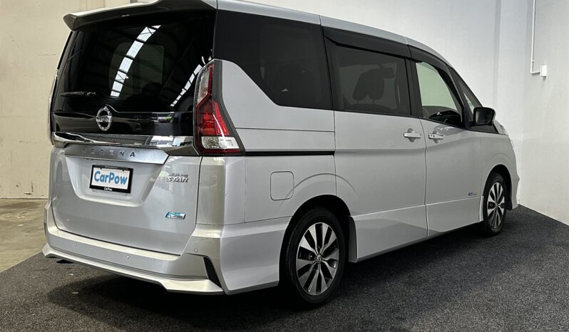 
								Nissan SERENA Highway Star -V Selection II 2017 full									