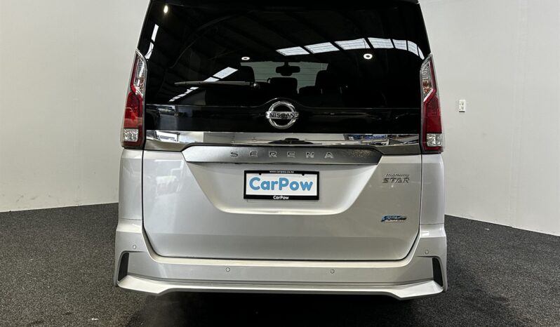 
								Nissan SERENA Highway Star -V Selection II 2017 full									