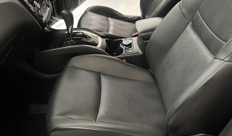
								Nissan X-TRAIL 20X 2014 full									