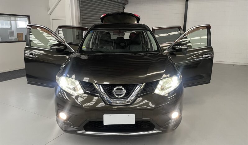 
								Nissan X-TRAIL 20X 2014 full									