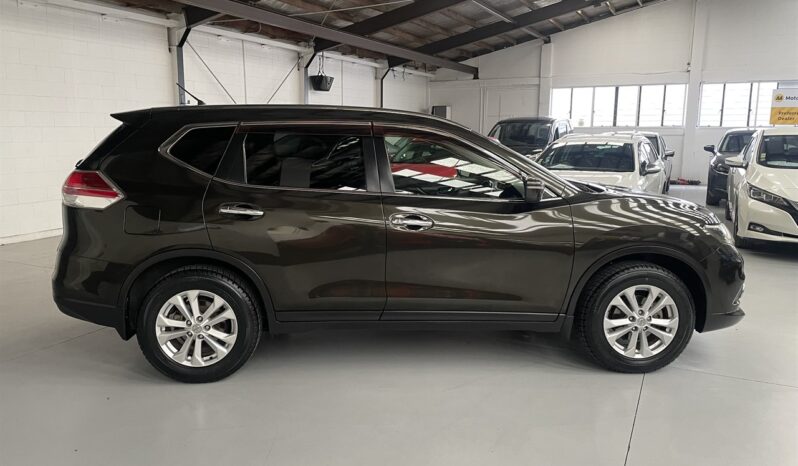 
								Nissan X-TRAIL 20X 2014 full									