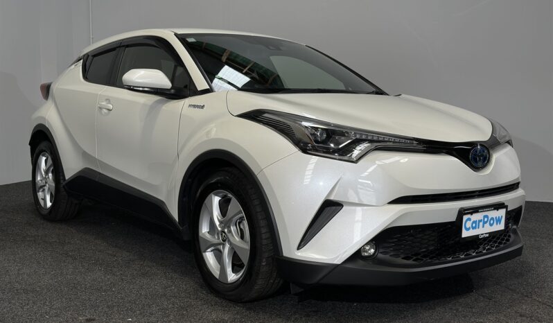 
								Toyota C-HR S LED Package 2019 full									