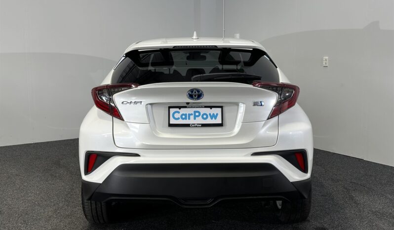 
								Toyota C-HR S LED Package 2019 full									