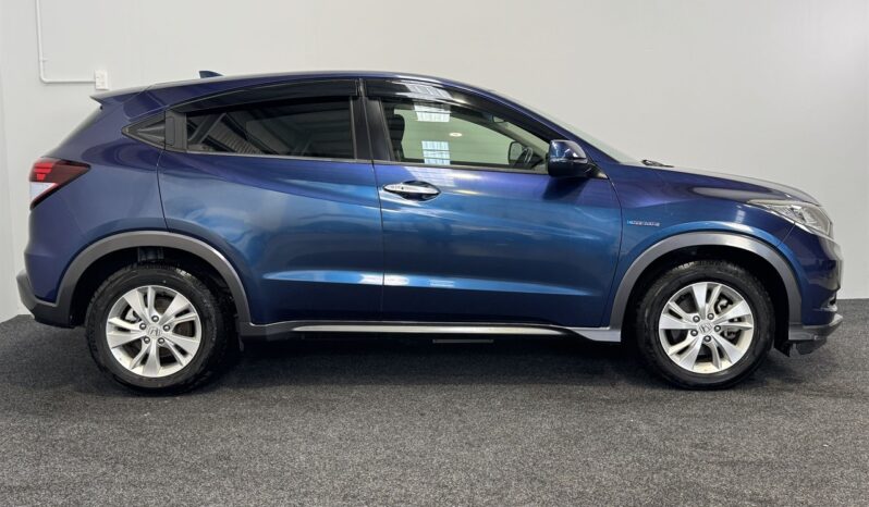 
								Honda Vezel HYBRID 2014 full									